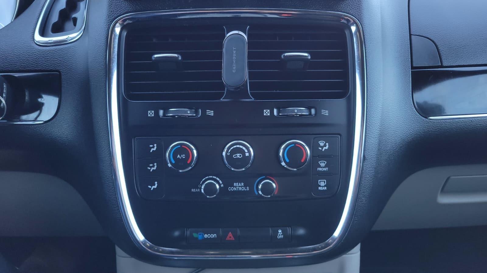 Dodge Grand Caravan 2016 - Image 12